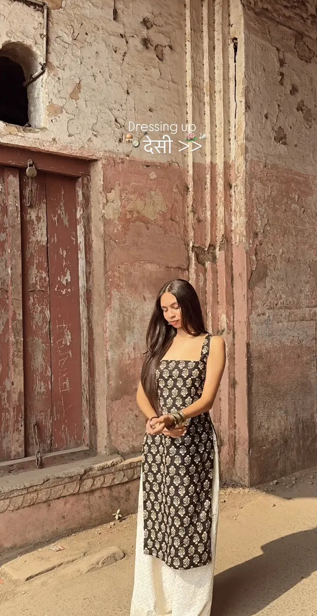 Women's Printed Straight Sleeveless Kurta